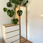 Viola Apartment *
